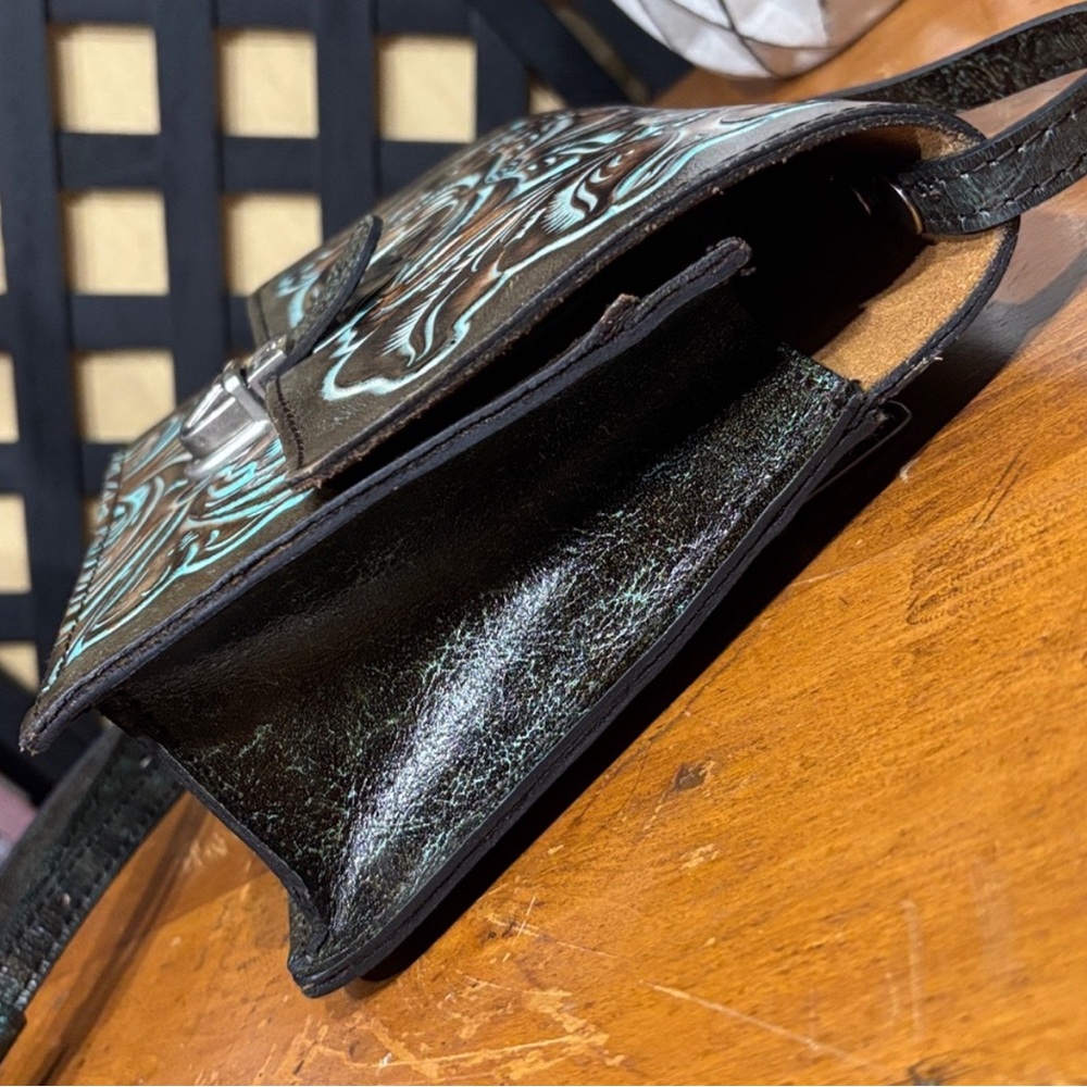 PATRICIA NASH Tooled Laurentina Crossbody Italian Leather Handcrafted Stitching - Picture 10 of 15